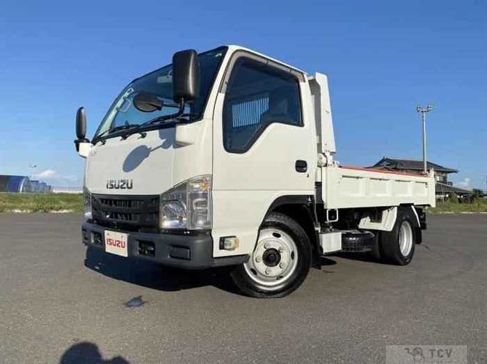 2019 Isuzu Elf