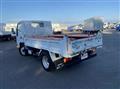 2019 Isuzu Elf