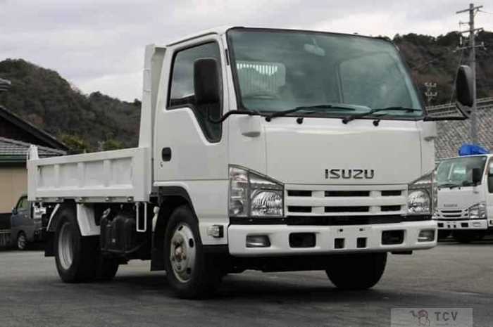 2019 Isuzu Elf