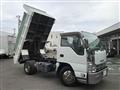 2011 Isuzu Elf