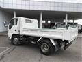 2011 Isuzu Elf