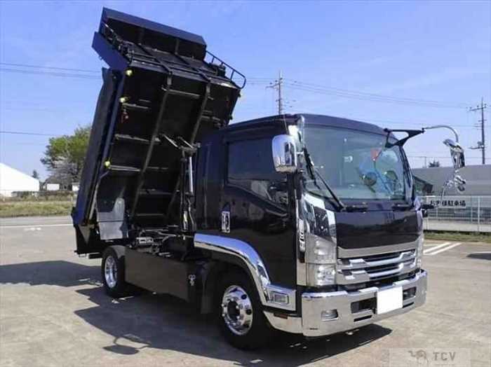 2021 Isuzu FORWARD