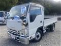 2022 Isuzu Elf