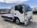 2022 Isuzu Elf