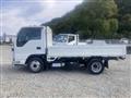 2022 Isuzu Elf