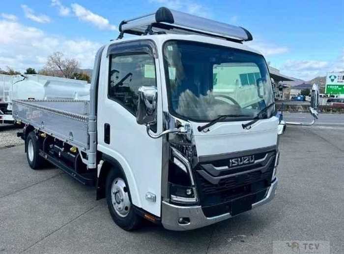 2024 Isuzu Elf