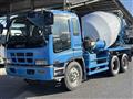 2003 Isuzu GIGA