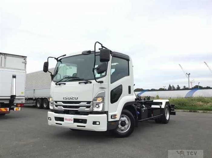 2023 Isuzu FORWARD
