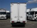 2019 Isuzu Elf