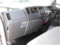 2019 Isuzu Elf