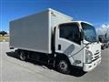 2018 Isuzu Elf