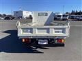 2021 Isuzu Elf