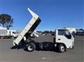 2021 Isuzu Elf