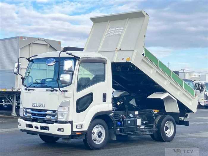 2023 Isuzu FORWARD