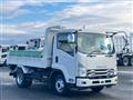 2023 Isuzu FORWARD