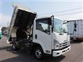 2022 Isuzu FORWARD
