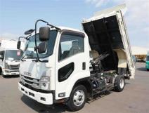 2022 Isuzu FORWARD