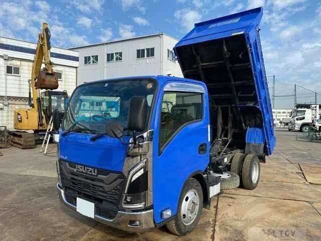 2023 Isuzu Elf