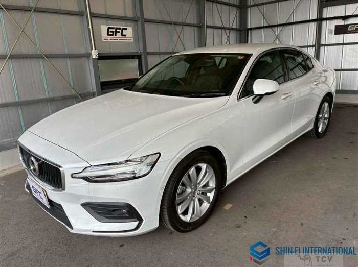 2022 Volvo S60