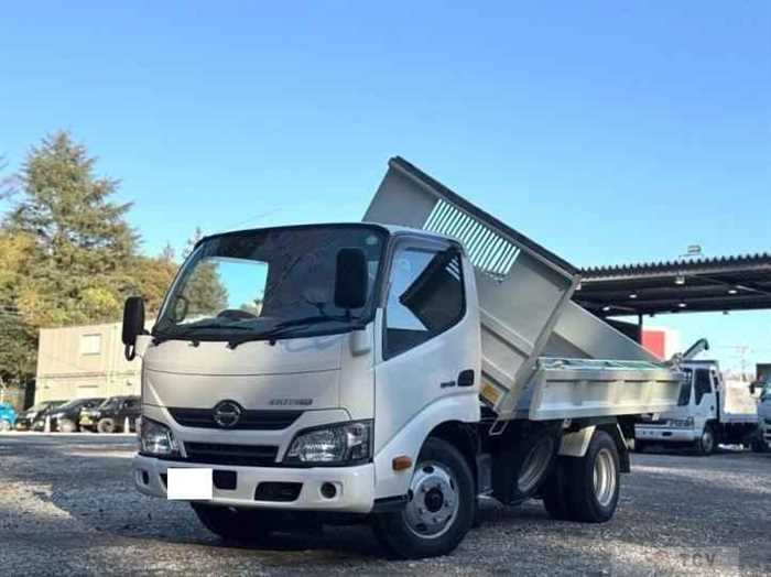 2016 Hino Dutro