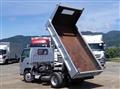 2015 Isuzu Elf