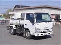 2017 Isuzu Elf