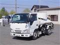 2017 Isuzu Elf