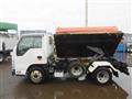 2013 Isuzu Elf