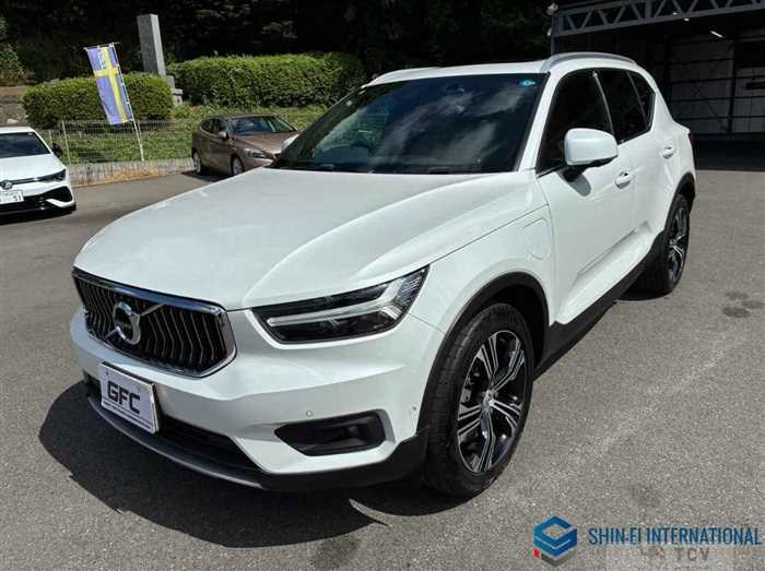 2022 Volvo XC40