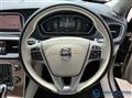 2017 Volvo V40