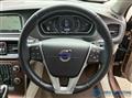 2016 Volvo V40