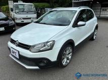 2017 Volkswagen Cross Polo
