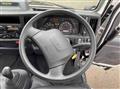 2025 Isuzu Elf