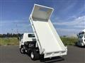 2025 Isuzu Elf