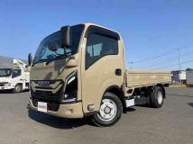 2023 Isuzu Elf