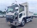 2025 Isuzu FORWARD