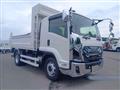 2025 Isuzu FORWARD