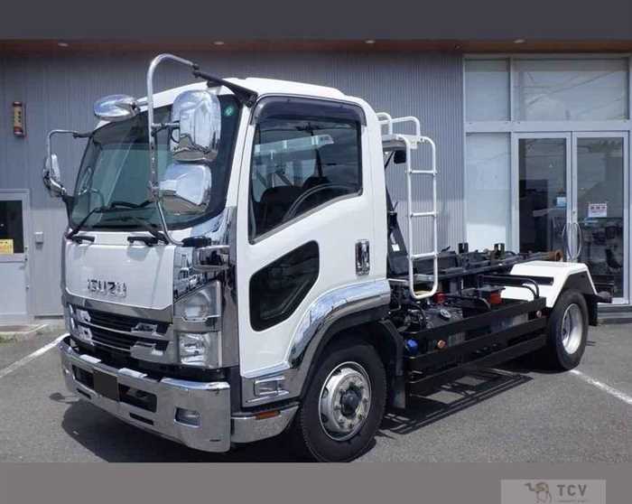 2018 Isuzu FORWARD