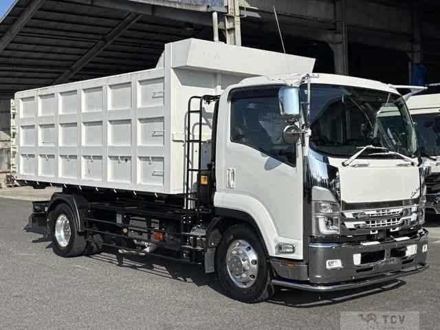 2022 Isuzu FORWARD
