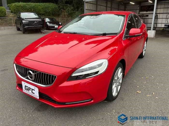 2017 Volvo V40