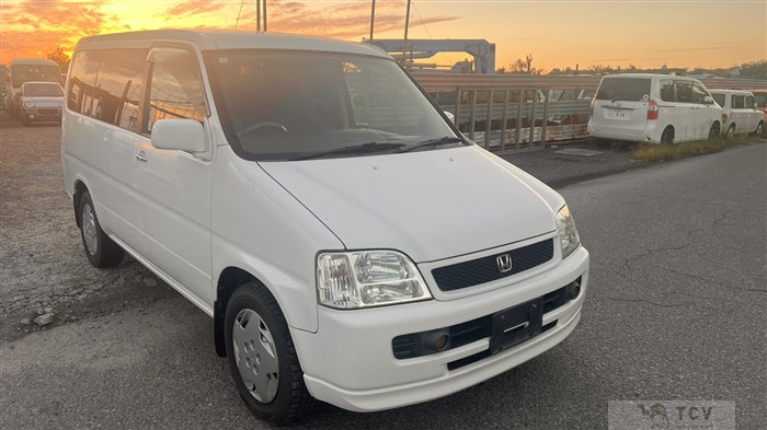 2000 Honda Step WGN