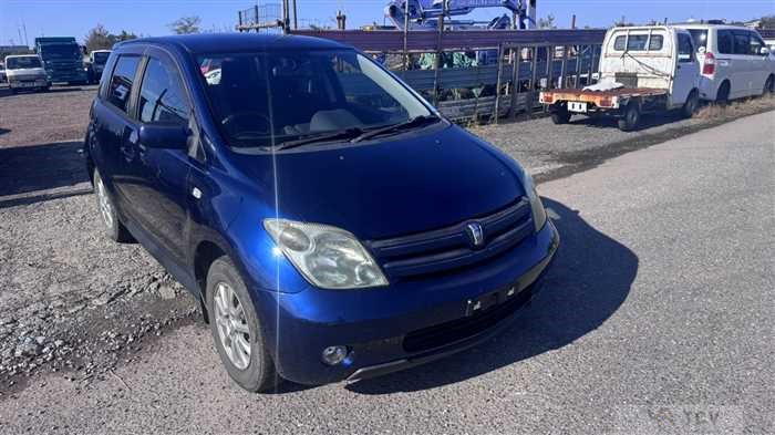 2005 Toyota IST