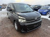 2011 Toyota Voxy