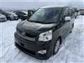2013 Toyota Voxy
