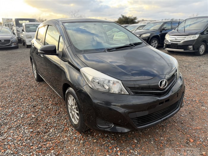 2012 Toyota Vitz