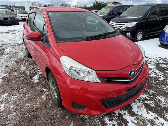 2012 Toyota Vitz