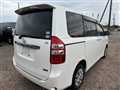 2011 Toyota Noah