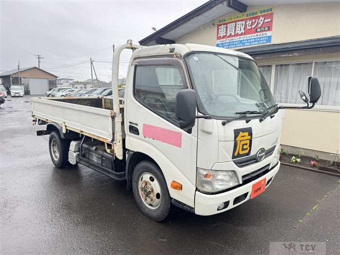 2015 Hino Dutro