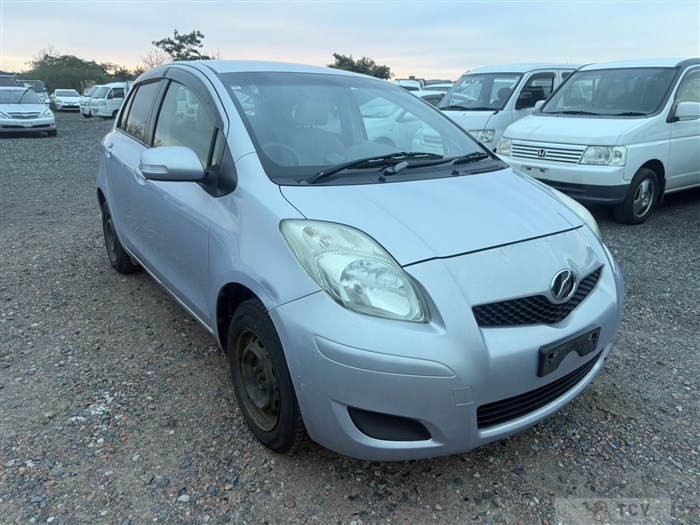 2009 Toyota Vitz