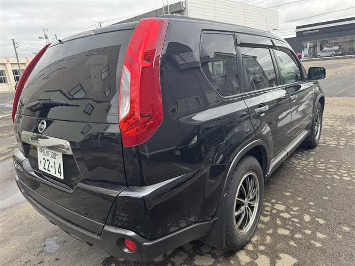 Nissan X-Trail 2011 photo 4